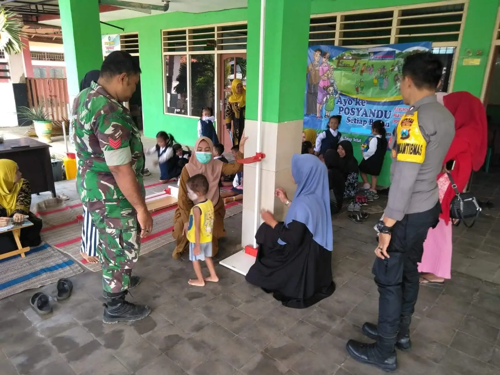 Minimalisir Stunting Satgas TMMD Sosialisasi Pencegahan Stunting Desa Penutuk Pulau Lepar Basel
