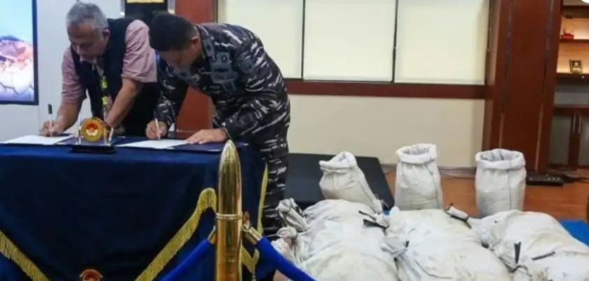 TNI AL Gagalkan Penyelundupan 16 Ton Timah Ilegal di Jalur Jakarta–PIK 2