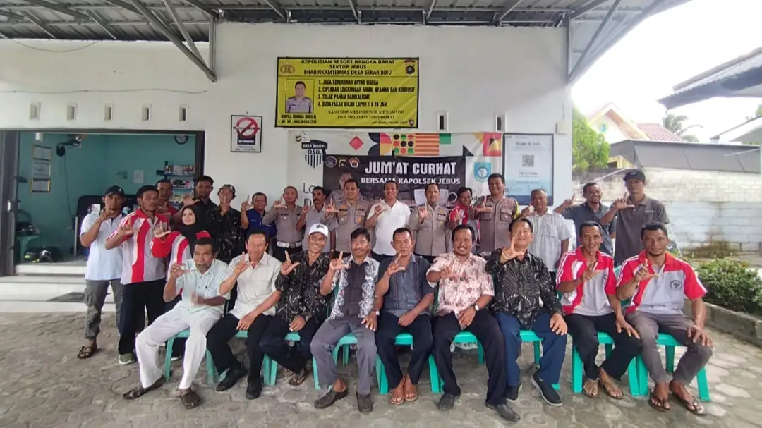 Kapolsek Jebus Gelar Jum’at Curhat di Desa Sekar Biru, Ini Kata Kepala Desa